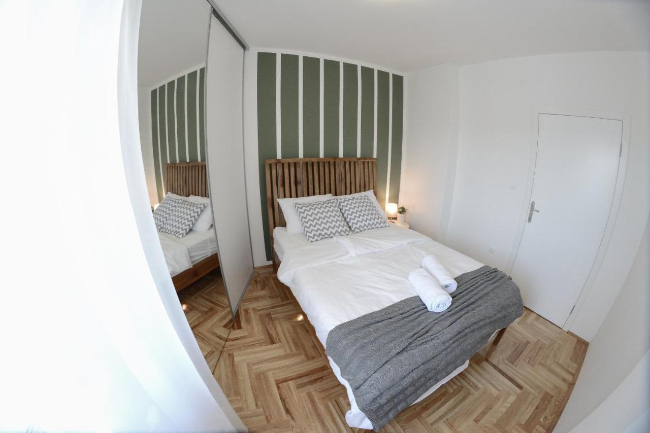 Apartment Dobraya Grey Novi Sad Buitenkant foto